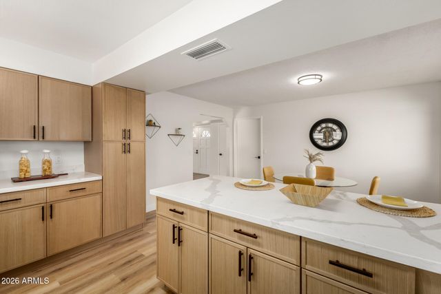 402 W EL PRADO Road, Chandler, AZ 85225