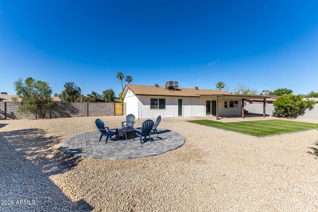 402 W EL PRADO Road, Chandler, AZ 85225