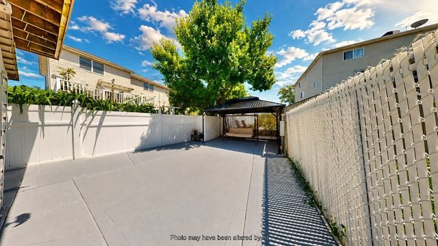 810 Nugent Avenue, New York City, NY 10306