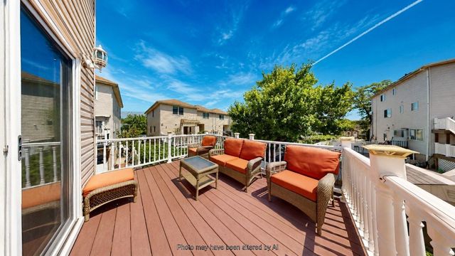 810 Nugent Avenue, New York City, NY 10306