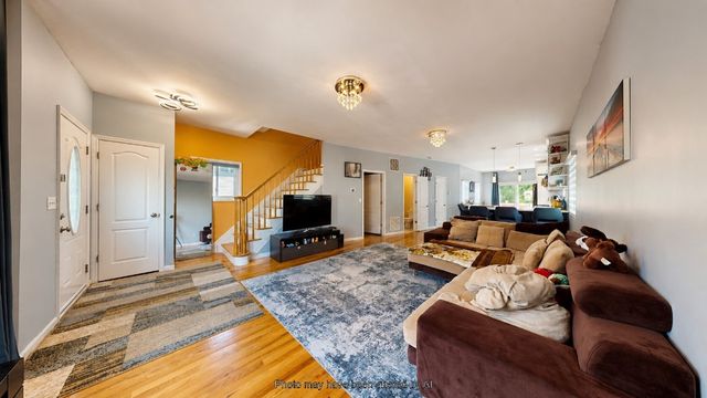 810 Nugent Avenue, New York City, NY 10306