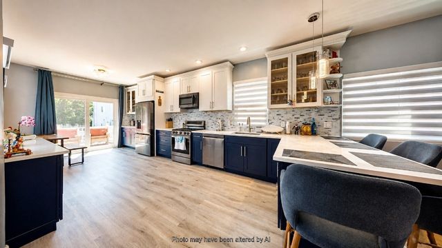 810 Nugent Avenue, New York City, NY 10306