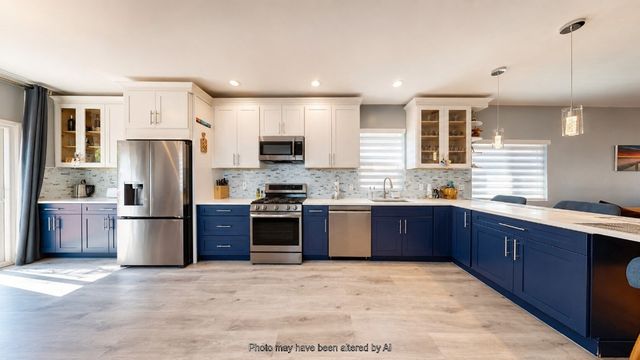 810 Nugent Avenue, New York City, NY 10306