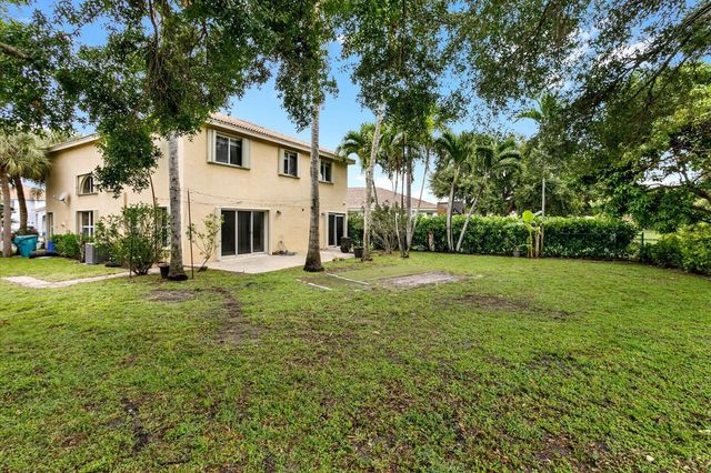1533 Rialto Drive, Boynton Beach, FL 33436