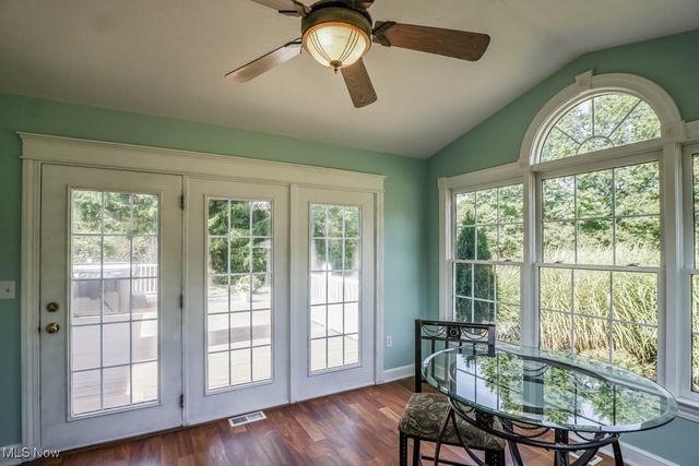 545 E Maple Street, Hartville, OH 44632