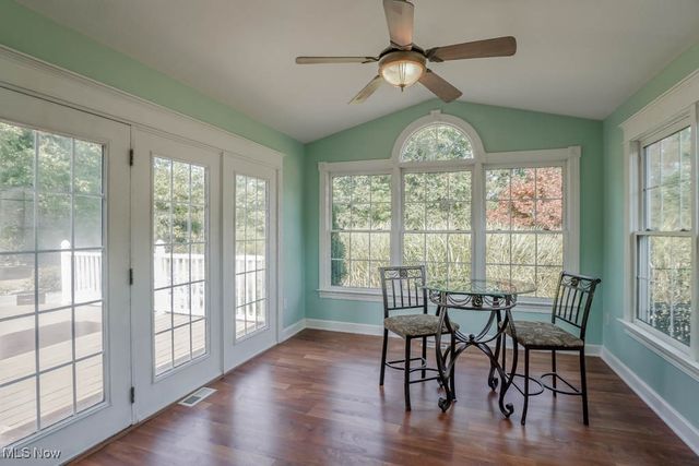 545 E Maple Street, Hartville, OH 44632