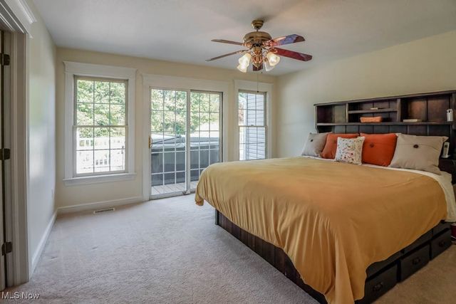 545 E Maple Street, Hartville, OH 44632