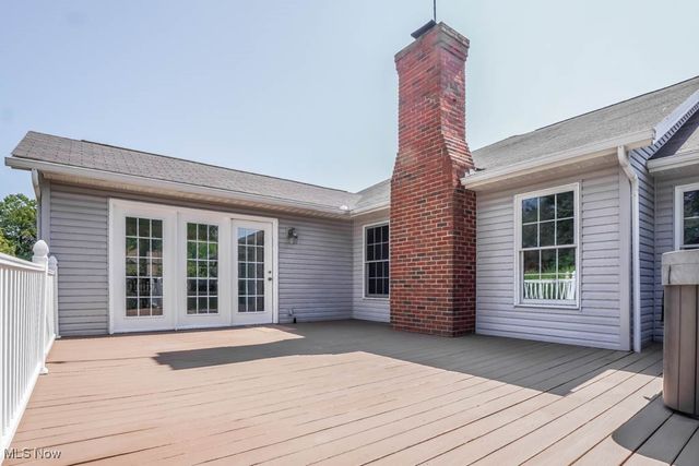 545 E Maple Street, Hartville, OH 44632