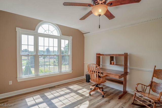 545 E Maple Street, Hartville, OH 44632