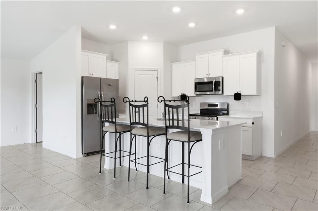 3403 34th ST SW, LEHIGH ACRES, FL 33976 — photo 5