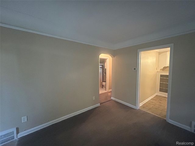 5290 University Place, Detroit, MI 48224