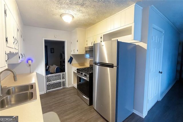 2195 Rochelle Way, South Fulton, GA 30349