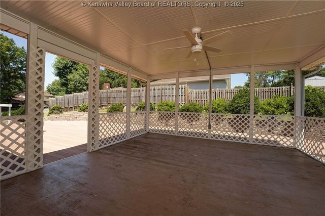 209 Maplewood Estates, Scott Depot, WV 25560