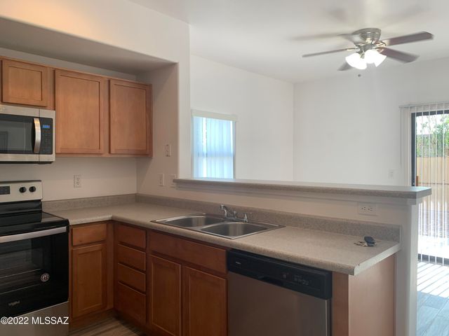 1741 E Hedrick Drive, Tucson, AZ 85719