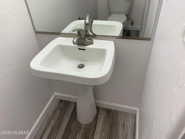 1741 E Hedrick Drive, Tucson, AZ 85719