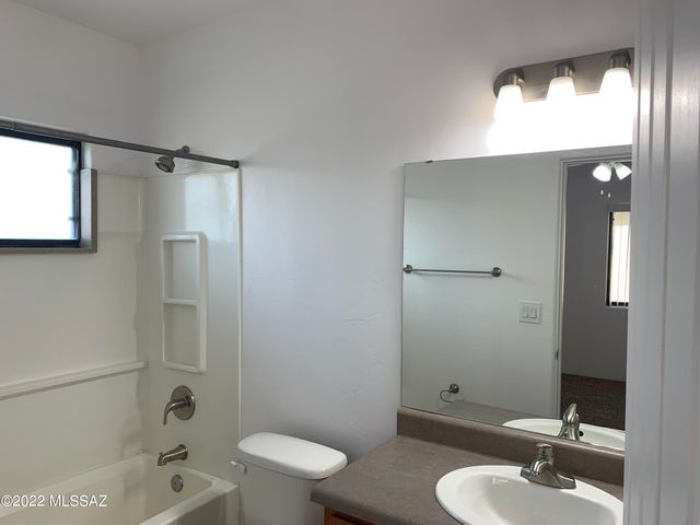 1741 E Hedrick Drive, Tucson, AZ 85719