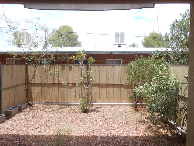 1741 E Hedrick Drive, Tucson, AZ 85719
