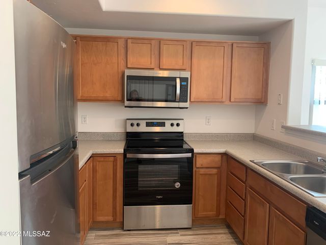 1741 E Hedrick Drive, Tucson, AZ 85719