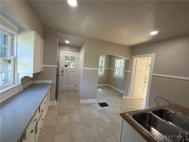 1454 N Euclid Avenue, Dayton, OH 45406
