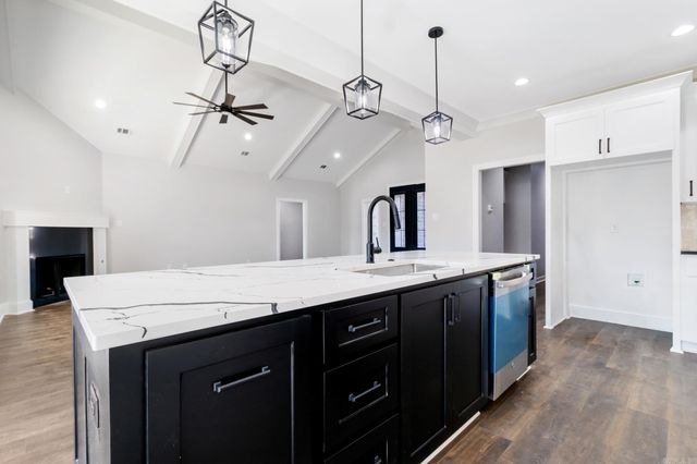 517 Valley Oak Drive, Sherwood, AR 72120