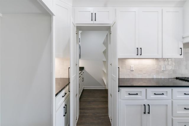 517 Valley Oak Drive, Sherwood, AR 72120