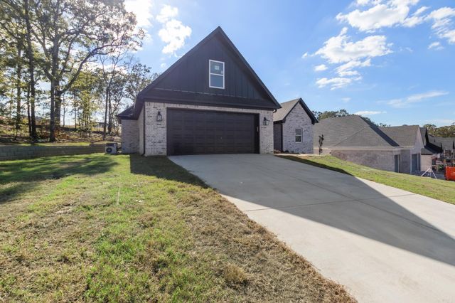 517 Valley Oak Drive, Sherwood, AR 72120