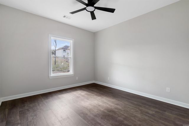 517 Valley Oak Drive, Sherwood, AR 72120