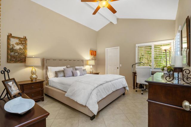 337 Red River Road, Palm Desert, CA 92211