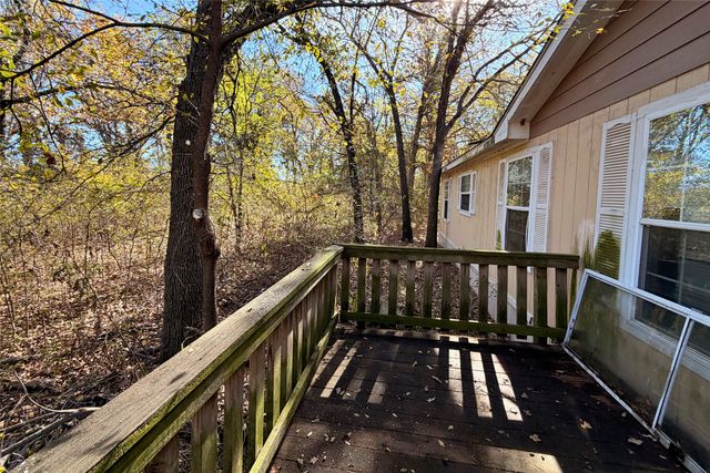 18050 Terrace Drive, Kemp, TX 75143