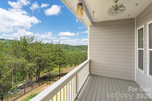 34 Rose Creek Road, Leicester, NC 28748