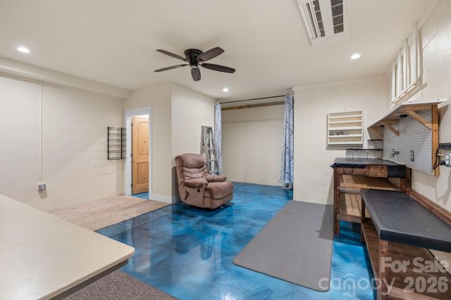 34 Rose Creek Road, Leicester, NC 28748
