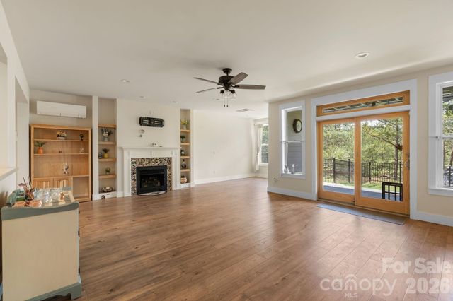 34 Rose Creek Road, Leicester, NC 28748
