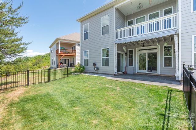 34 Rose Creek Road, Leicester, NC 28748