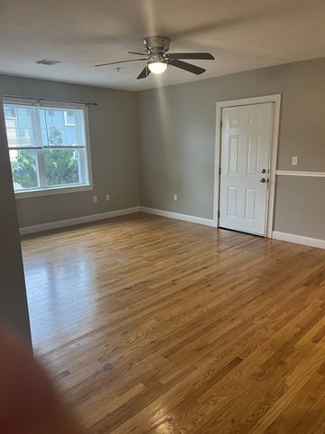 20 Humphrey 9, Weymouth, MA 02189