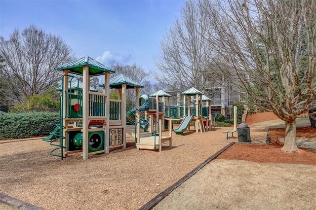 170 Greenbrier Way, Canton, GA 30114