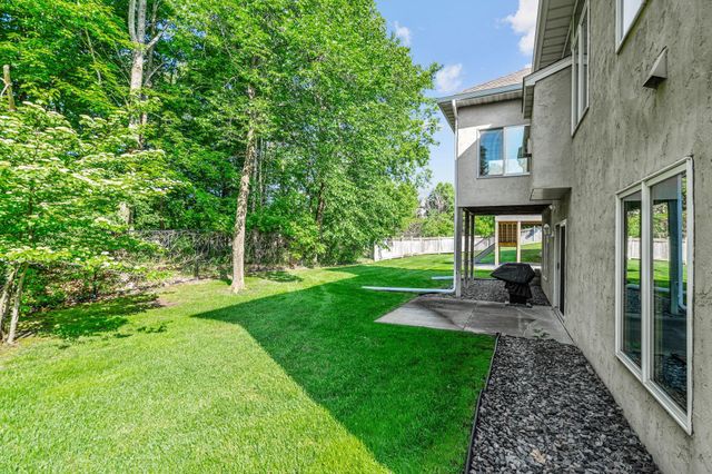 12525 42nd Avenue N, Plymouth, MN 55441