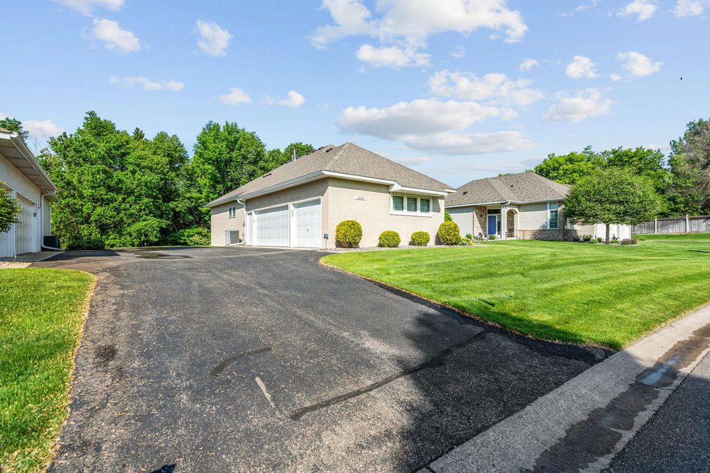 12525 42nd Avenue N, Plymouth, MN 55441 — photo 2