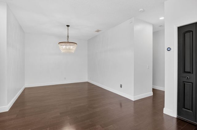 10530 Lake Vista Circle, Boca Raton, FL 33498