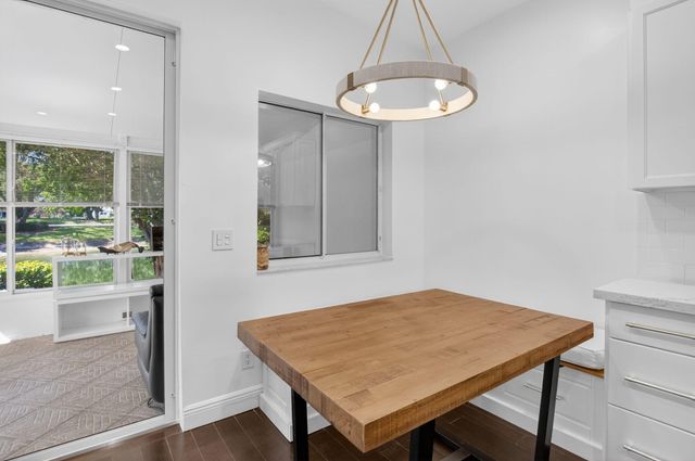 10530 Lake Vista Circle, Boca Raton, FL 33498