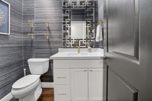 10530 Lake Vista Circle, Boca Raton, FL 33498