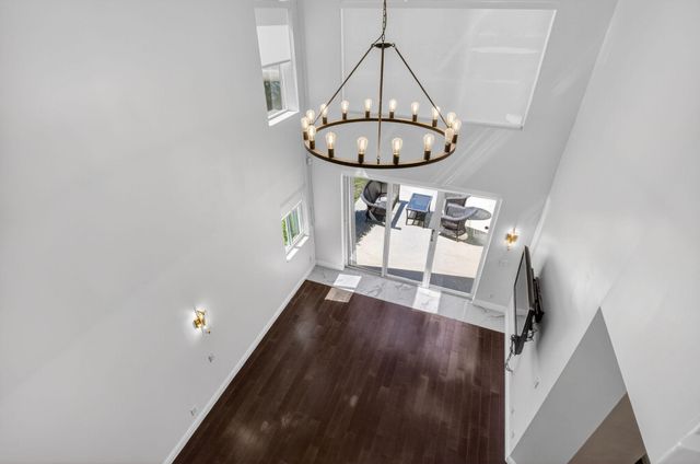 10530 Lake Vista Circle, Boca Raton, FL 33498