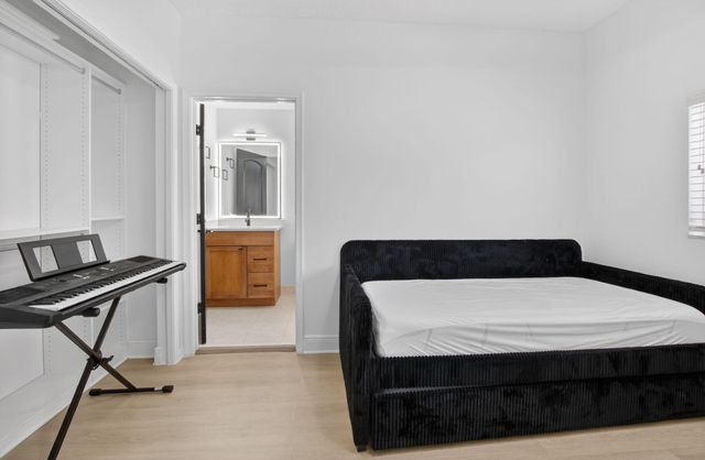 10530 Lake Vista Circle, Boca Raton, FL 33498