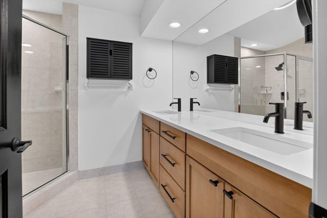 10530 Lake Vista Circle, Boca Raton, FL 33498