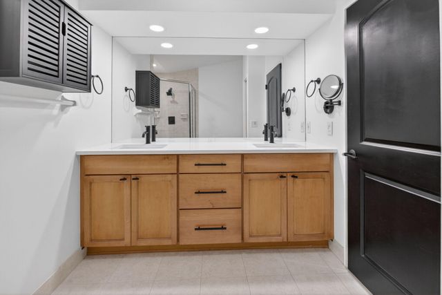 10530 Lake Vista Circle, Boca Raton, FL 33498