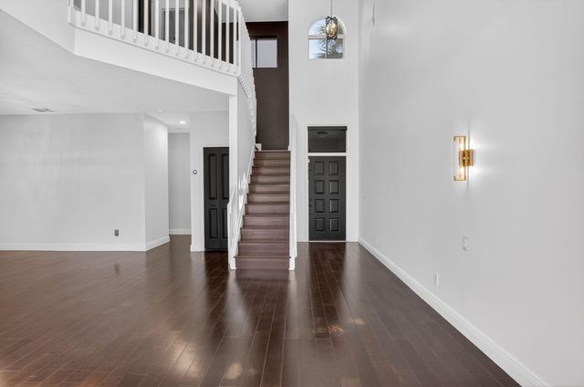 10530 Lake Vista Circle, Boca Raton, FL 33498