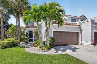 10530 Lake Vista Circle, Boca Raton, FL 33498