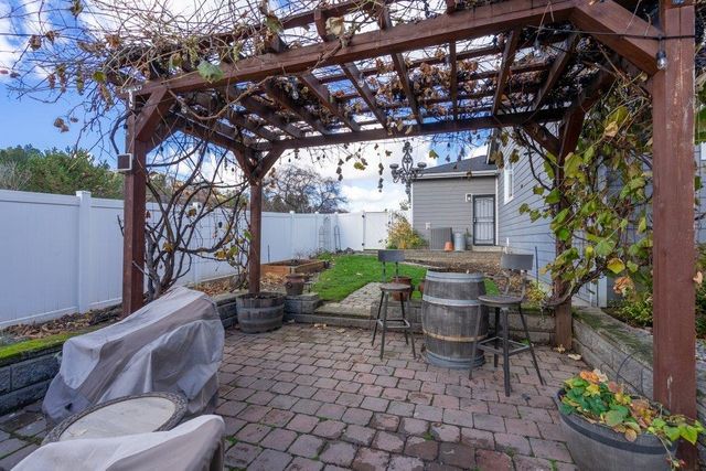 22804 SETTLER Dr, Liberty Lake, WA 99019