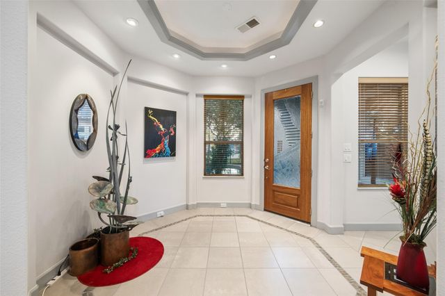 142 Creekwood E, Montgomery, TX 77356