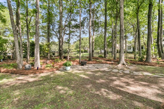 1676 Sewee Fort Road, Mount Pleasant, SC 29466