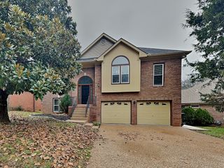 4981 Tulip Grove Ln, Hermitage, TN 37076
